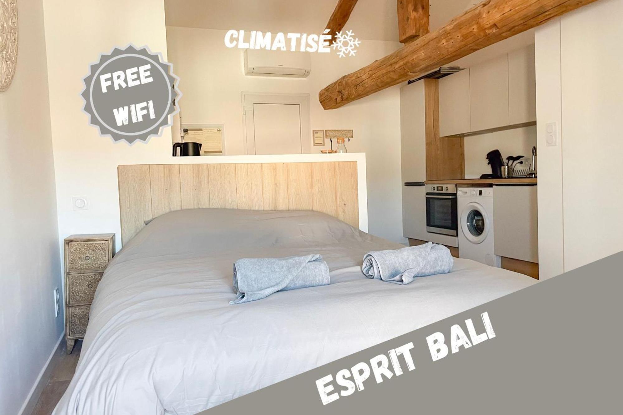 Apartamento Esprit Bali Montbrison Exterior foto
